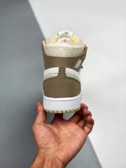 Air Jordan 1 Zoom CMFT White/Grey Heather-Olive Aura-Khaki For Sale -Cheap Jordan Shop Ai Jordan 1 Zoom CMFT White Grey Heather Olive Aura Khaki For Sale 7