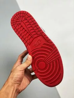 Air Jordan 1 High OG “Bred Patent” Black/White-Varsity Red For Sale -Cheap Jordan Shop Air Jordan 1 High OG Bred Patent Black White Varsity Red 6