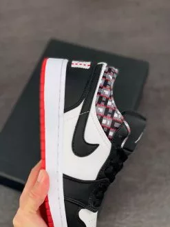 Air Jordan 1 Low “Quai 54” Black White DM0095-106 For Sale -Cheap Jordan Shop Air Jordan 1 Low Quai 54 Black White DM0095 106 For Sale 2 1