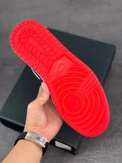 Air Jordan 1 Low “Quai 54” Black White DM0095-106 For Sale -Cheap Jordan Shop Air Jordan 1 Low Quai 54 Black White DM0095 106 For Sale 5 1