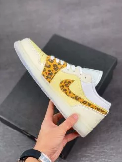 Air Jordan 1 Low “SNKRS Day” Yellow Sail DN6998-700 For Sale -Cheap Jordan Shop Air Jordan 1 Low SNKRS Day Yellow Sail DN6998 700 For Sale 4