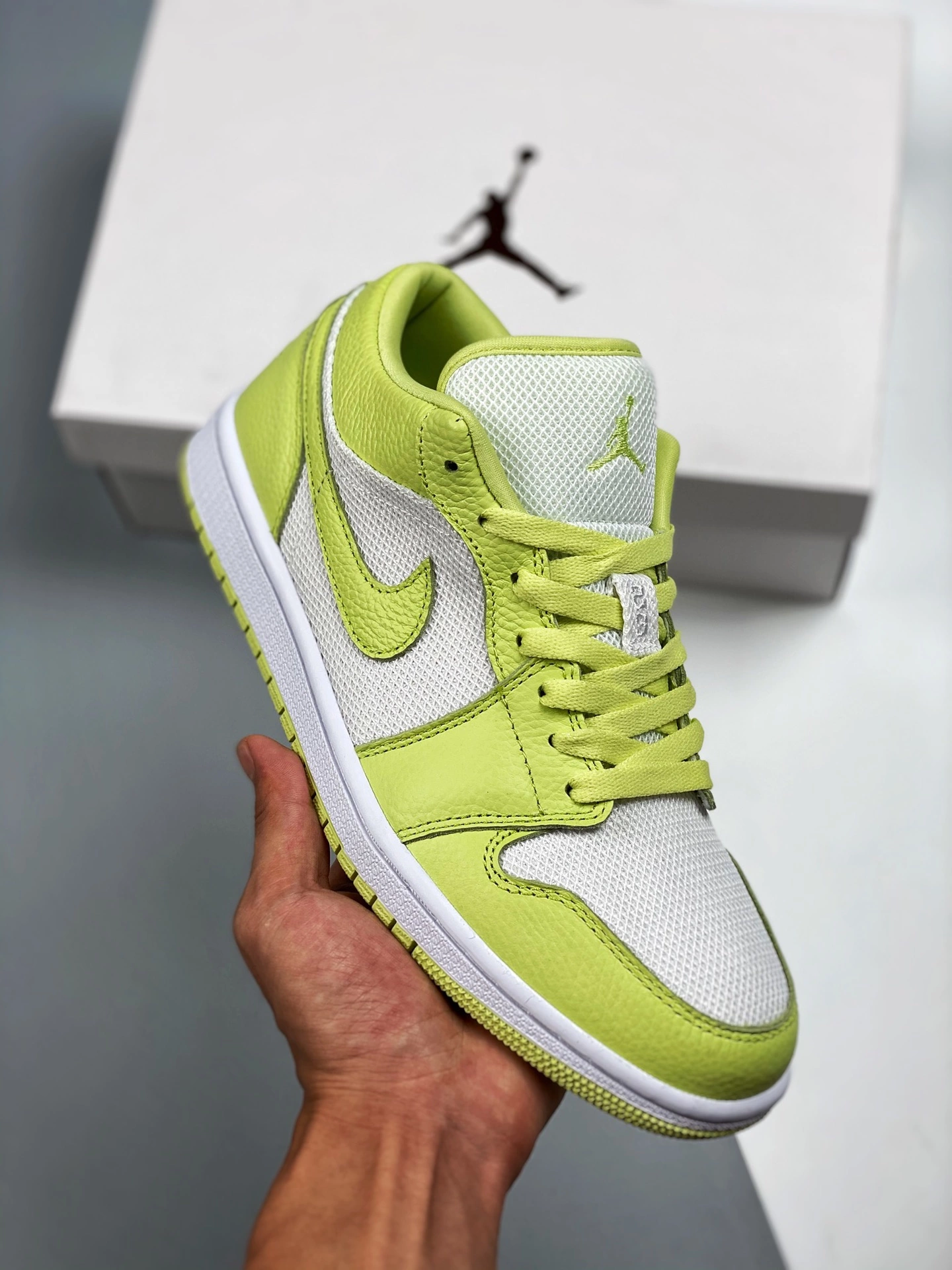 Air Jordan 1 Low Summit White/Limelight DH9619-103 For Sale 3 Air Jordan 1 Low Summit White/Limelight DH9619-103 For Sale