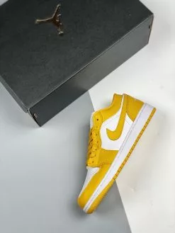 Air Jordan 1 Low White/Pollen 553558-171 For Sale -Cheap Jordan Shop Air Jordan 1 Low White Yellow 553558 171 For Sale 2 1