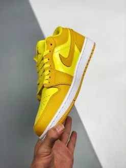 Air Jordan 1 Low Yellow Gold DC0774-700 For Sale -Cheap Jordan Shop Air Jordan 1 Low Yellow Gold DC0774 700 For Sale 4 1