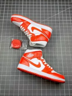Air Jordan 1 Mid Orange And White BQ6472-116 For Sale 13 Air Jordan 1 Mid Orange And White BQ6472-116 For Sale -Cheap Jordan Shop Air Jordan 1 Mid Orange and White BQ6472 116 For Sale 3