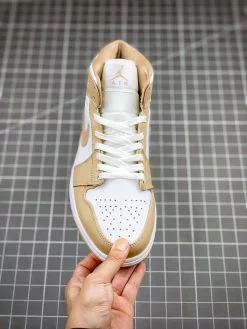 Air Jordan 1 Mid “Tan Gum” 554724-271 For Sale 15 Air Jordan 1 Mid “Tan Gum” 554724-271 For Sale -Cheap Jordan Shop Air Jordan 1 Mid Tan Gum 554724 271 For Sale 5