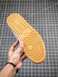 Air Jordan 1 Mid “Tan Gum” 554724-271 For Sale 16 Air Jordan 1 Mid “Tan Gum” 554724-271 For Sale -Cheap Jordan Shop Air Jordan 1 Mid Tan Gum 554724 271 For Sale 6