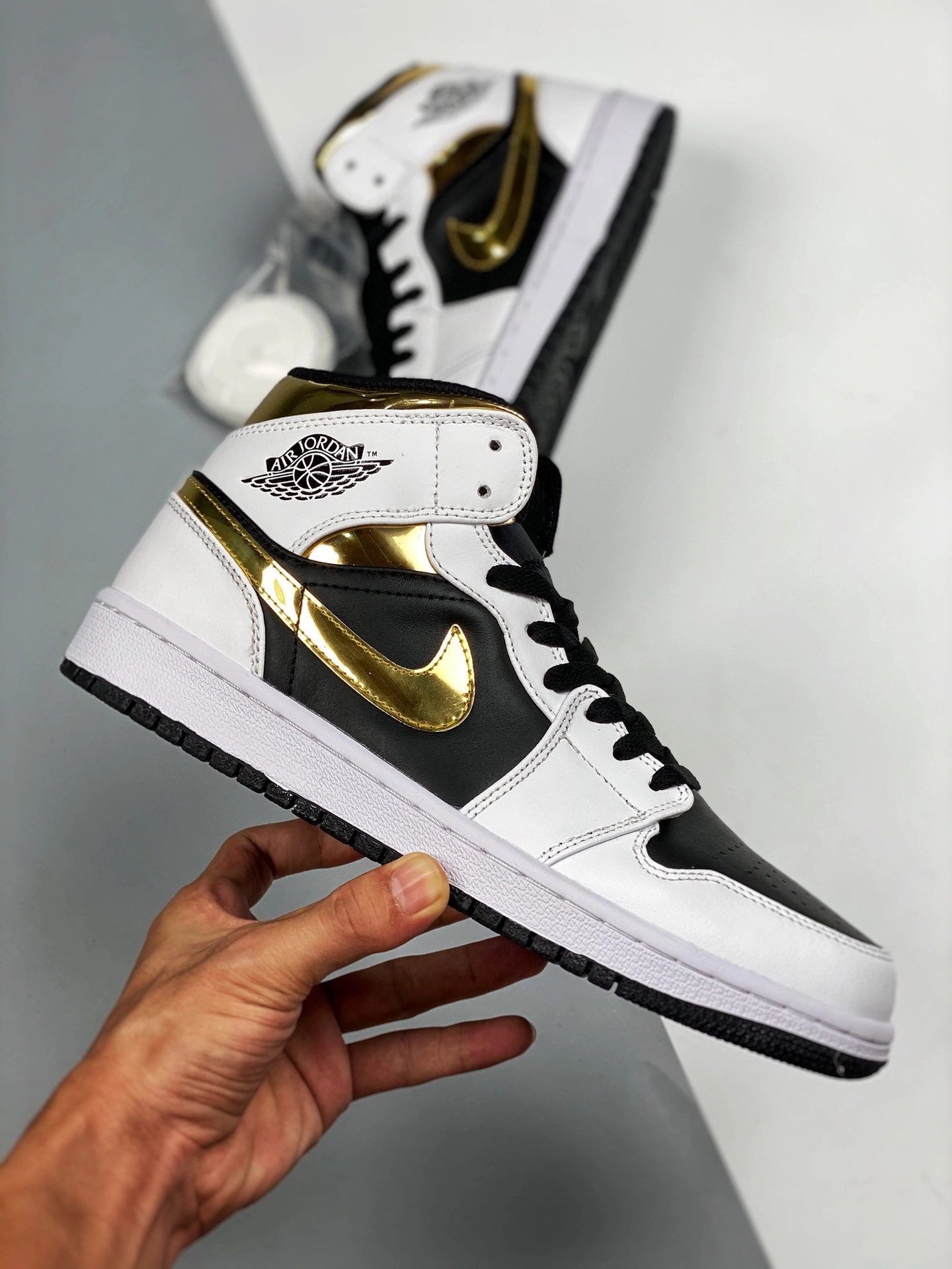 Air Jordan 1 Mid White/Black-Metallic Gold For Sale 4 Air Jordan 1 Mid White/Black-Metallic Gold For Sale - Image 2
