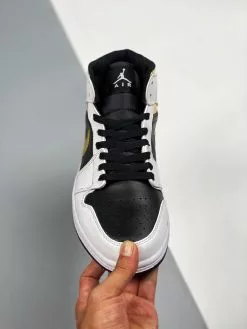 Air Jordan 1 Mid White/Black-Metallic Gold For Sale 15 Air Jordan 1 Mid White/Black-Metallic Gold For Sale -Cheap Jordan Shop Air Jordan 1 Mid White Black Metallic Gold 5