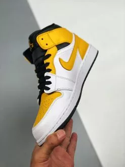 Air Jordan 1 Mid White/University Gold-Black 554724-170 For Sale -Cheap Jordan Shop Air Jordan 1 Mid White University Gold Black 554724 170 For Sale 4