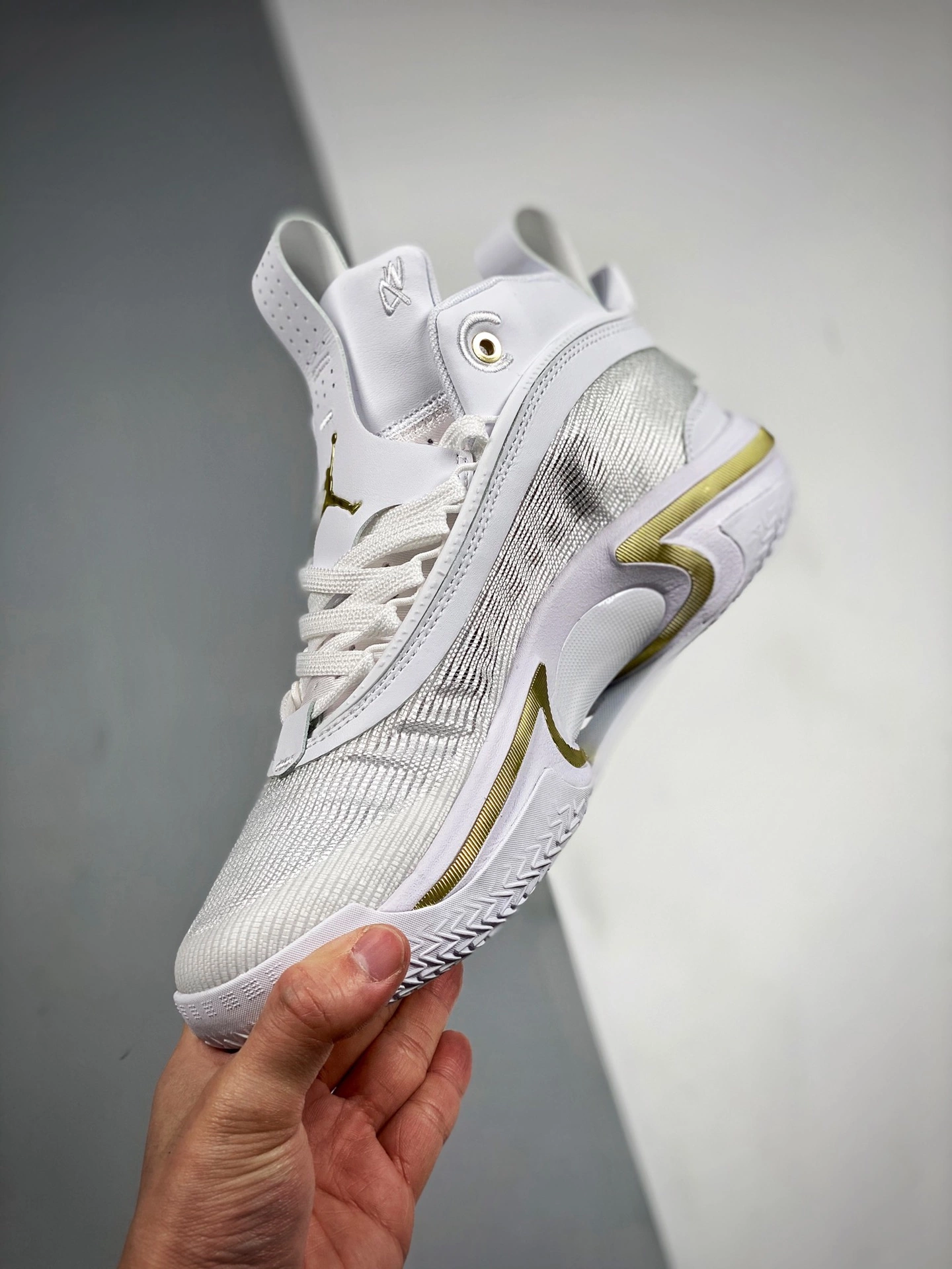 Air Jordan 36 “Glory” White/Black-Metallic Gold DJ4482-100 On Sale 6 Air Jordan 36 “Glory” White/Black-Metallic Gold DJ4482-100 On Sale - Image 5