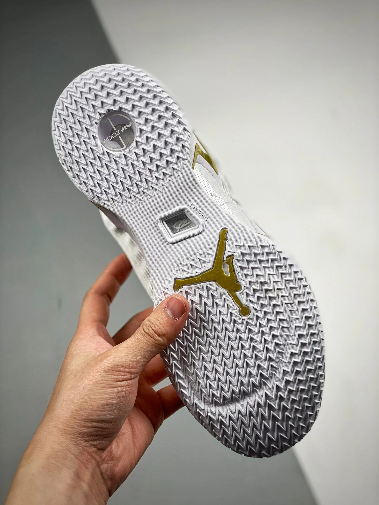 Air Jordan 36 “Glory” White/Black-Metallic Gold DJ4482-100 On Sale 8 Air Jordan 36 “Glory” White/Black-Metallic Gold DJ4482-100 On Sale - Image 7