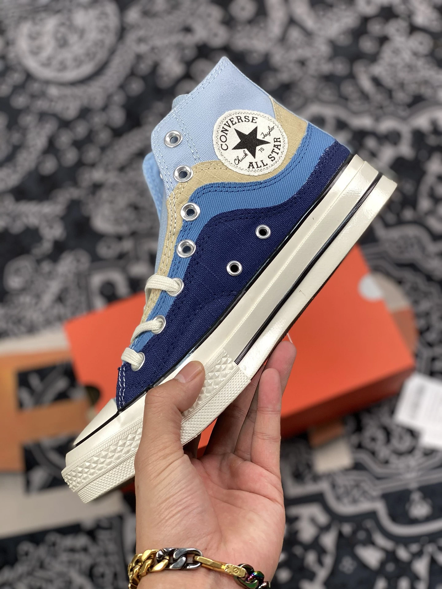 Converse Chuck 70 High ‘The Great Outdoors Chambray Blue’ For Sale 7 Converse Chuck 70 High ‘The Great Outdoors Chambray Blue’ For Sale - Image 5