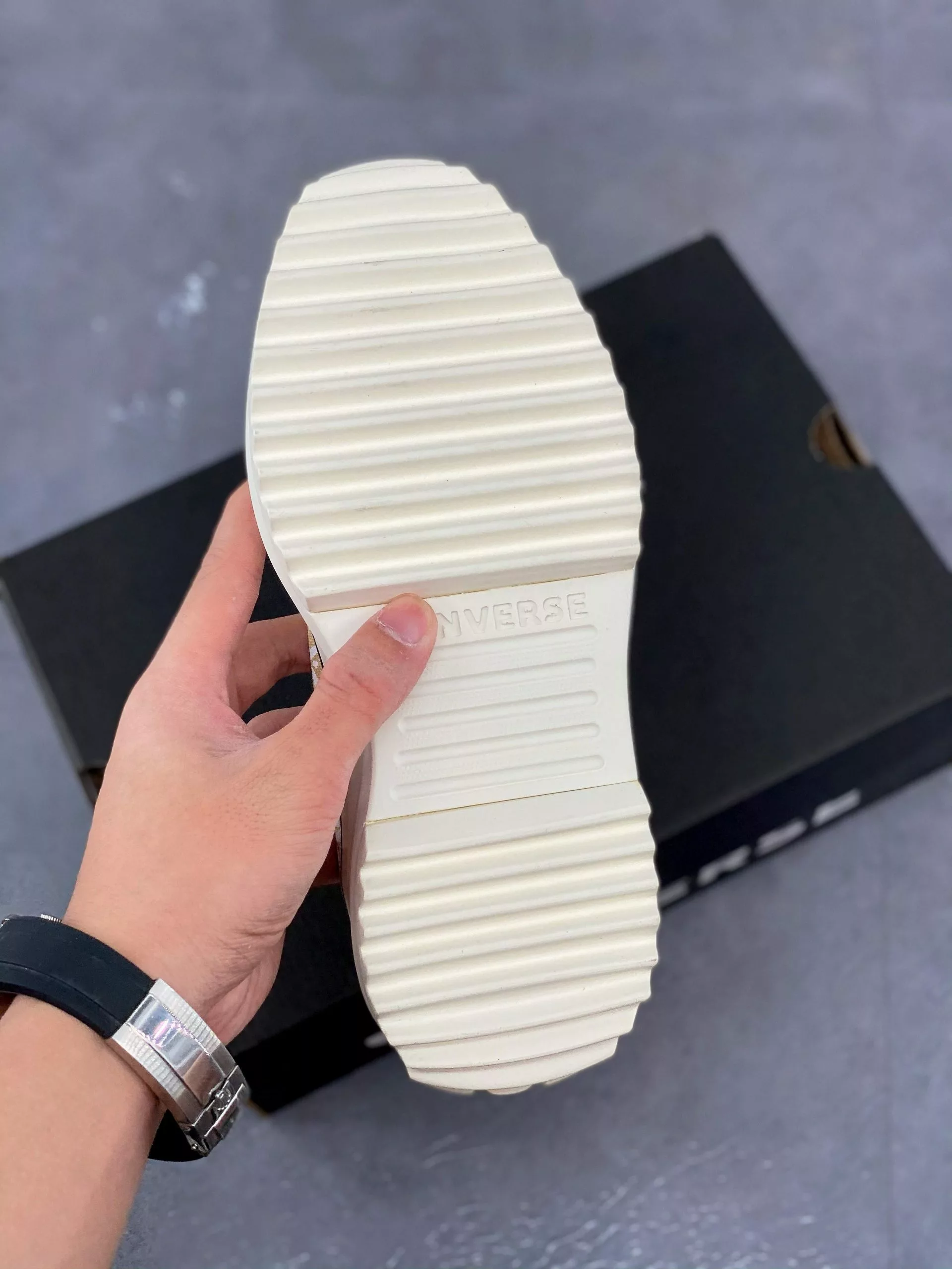 Converse Run Star Hike High ‘Summer Spirit Sesame’ For Sale 6 Converse Run Star Hike High ‘Summer Spirit Sesame’ For Sale - Image 4