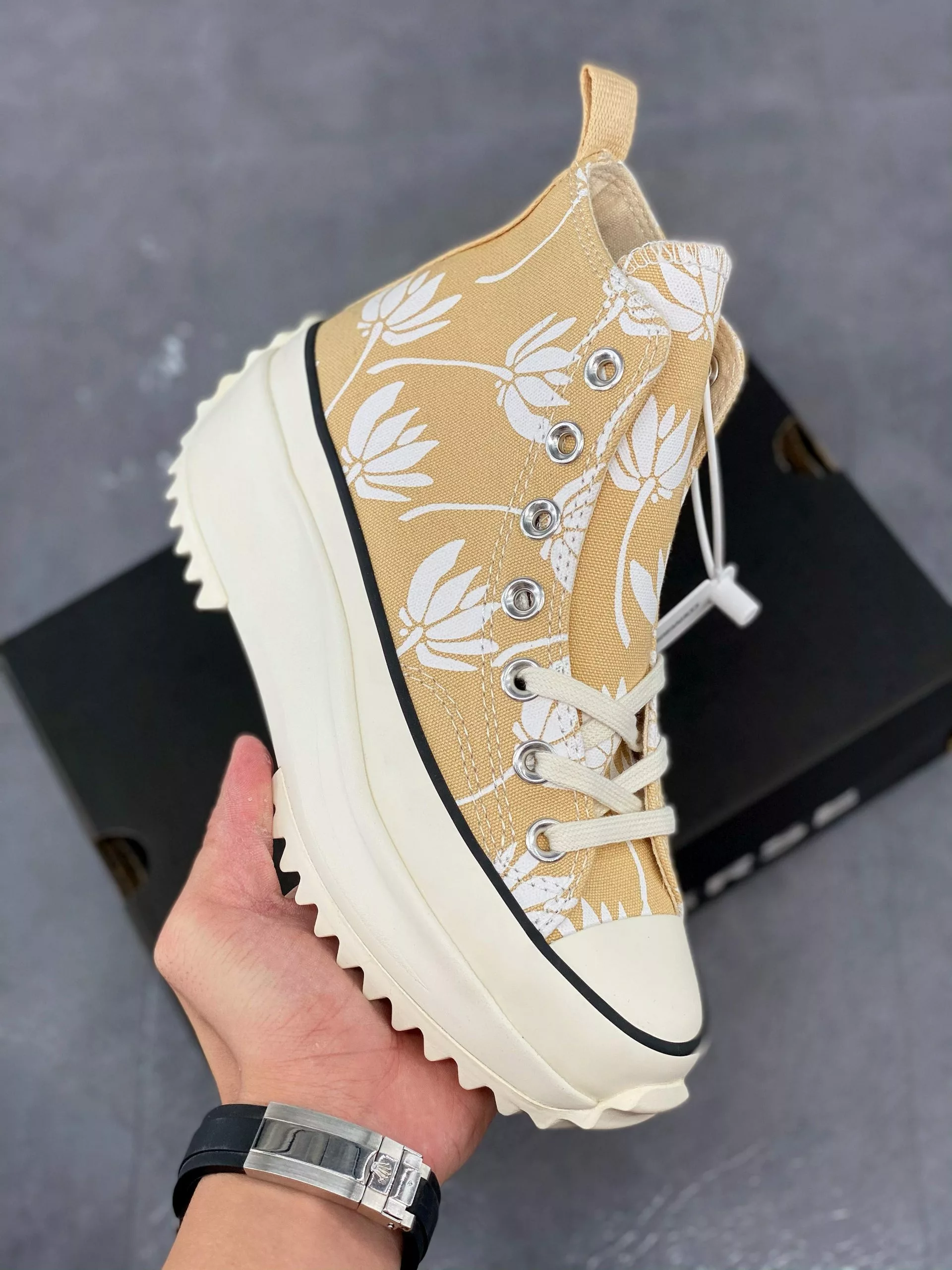 Converse Run Star Hike High ‘Summer Spirit Sesame’ For Sale 3 Converse Run Star Hike High ‘Summer Spirit Sesame’ For Sale