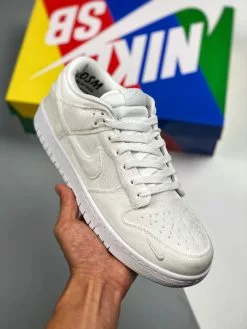 Nike SB Dunk Dover Street Market X Nike Dunk Low Triple White DH2686-100 For Sale