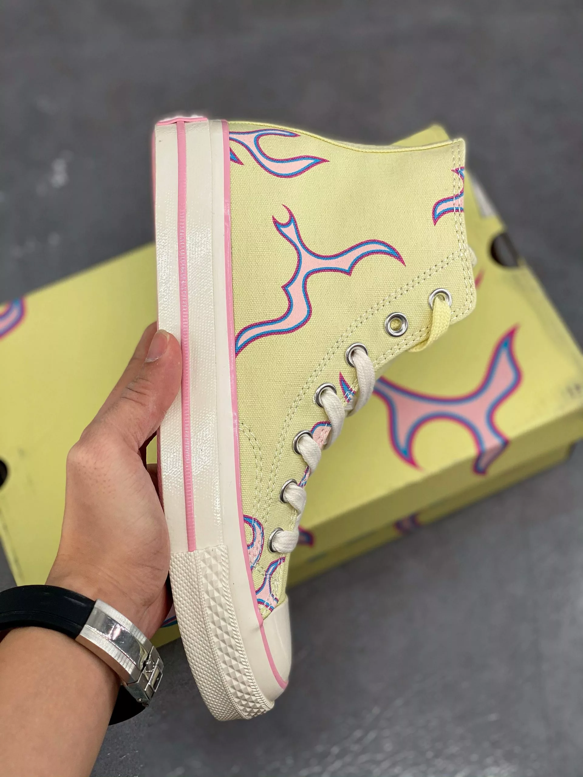 Golf Le Fleur X Converse Chuck 70 Yellow Flame 172398C For Sale 4 Golf Le Fleur X Converse Chuck 70 Yellow Flame 172398C For Sale - Image 2