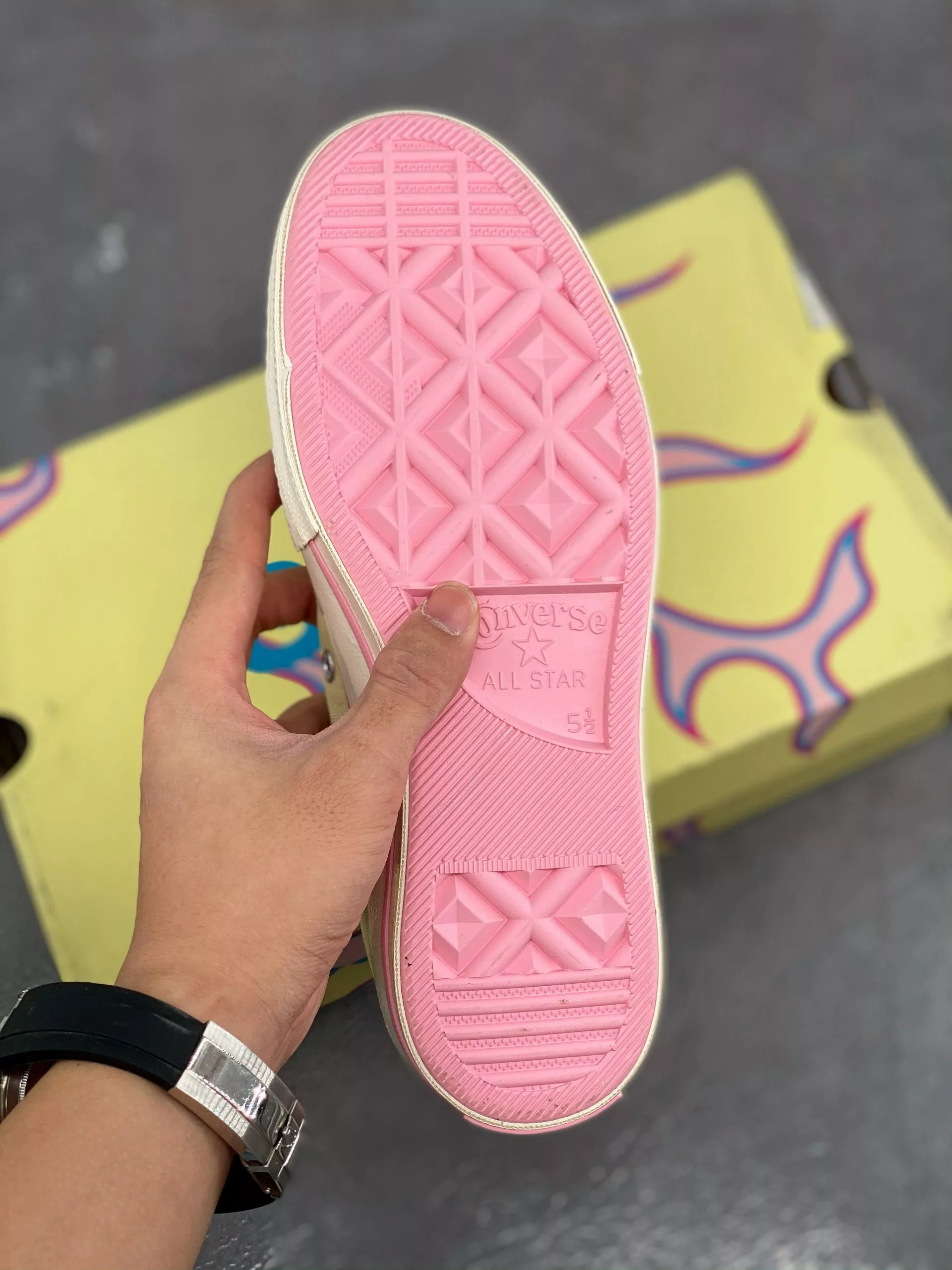 Golf Le Fleur X Converse Chuck 70 Yellow Flame 172398C For Sale 10 Golf Le Fleur X Converse Chuck 70 Yellow Flame 172398C For Sale - Image 8