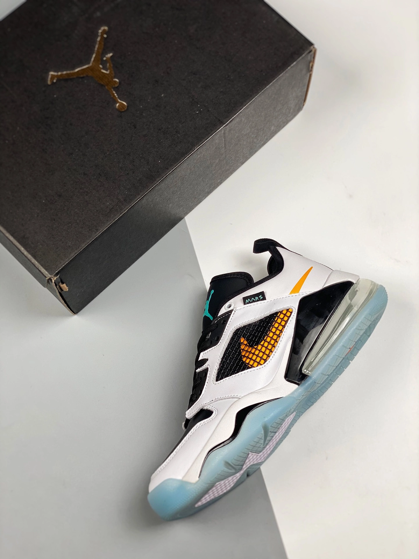 Jordan Mars 270 White/Aurora Green-Black For Sale 4 Jordan Mars 270 White/Aurora Green-Black For Sale - Image 3