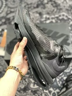 Nike React WR ISPA Matthew M. Williams X Nike Zoom MMW 4 Triple Black For Sale -Cheap Jordan Shop Matthew M Williams x Nike Zoom MMW 4 Triple Black For Sale 3