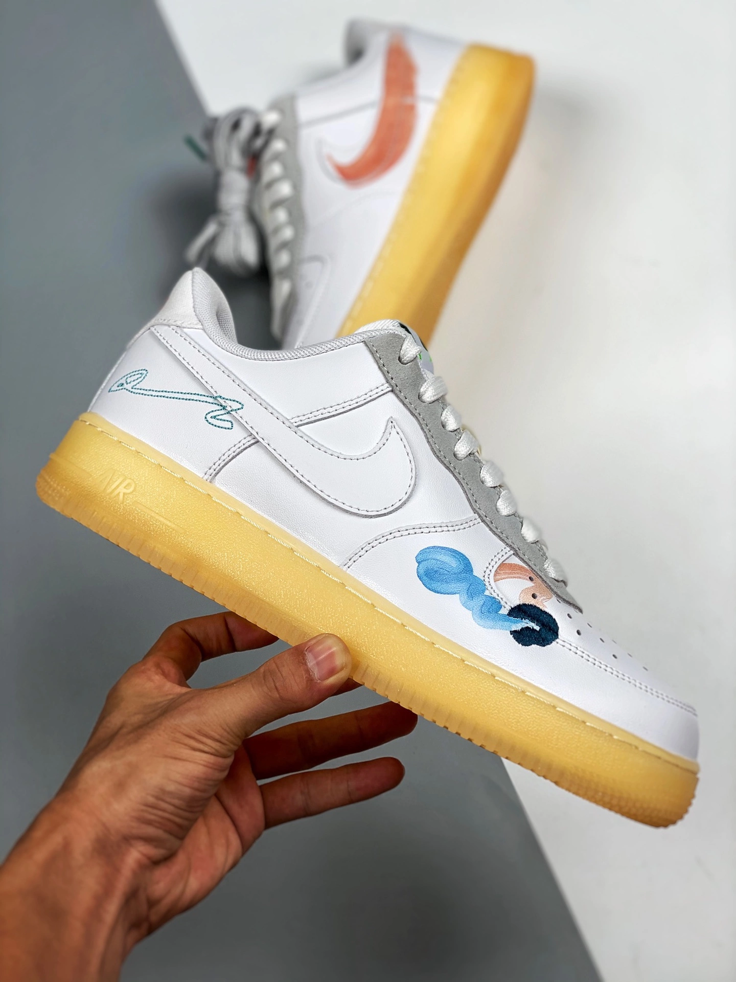 Mayumi Yamase X Nike Air Force 1 Flyleather White For Sale 6 Mayumi Yamase X Nike Air Force 1 Flyleather White For Sale - Image 4