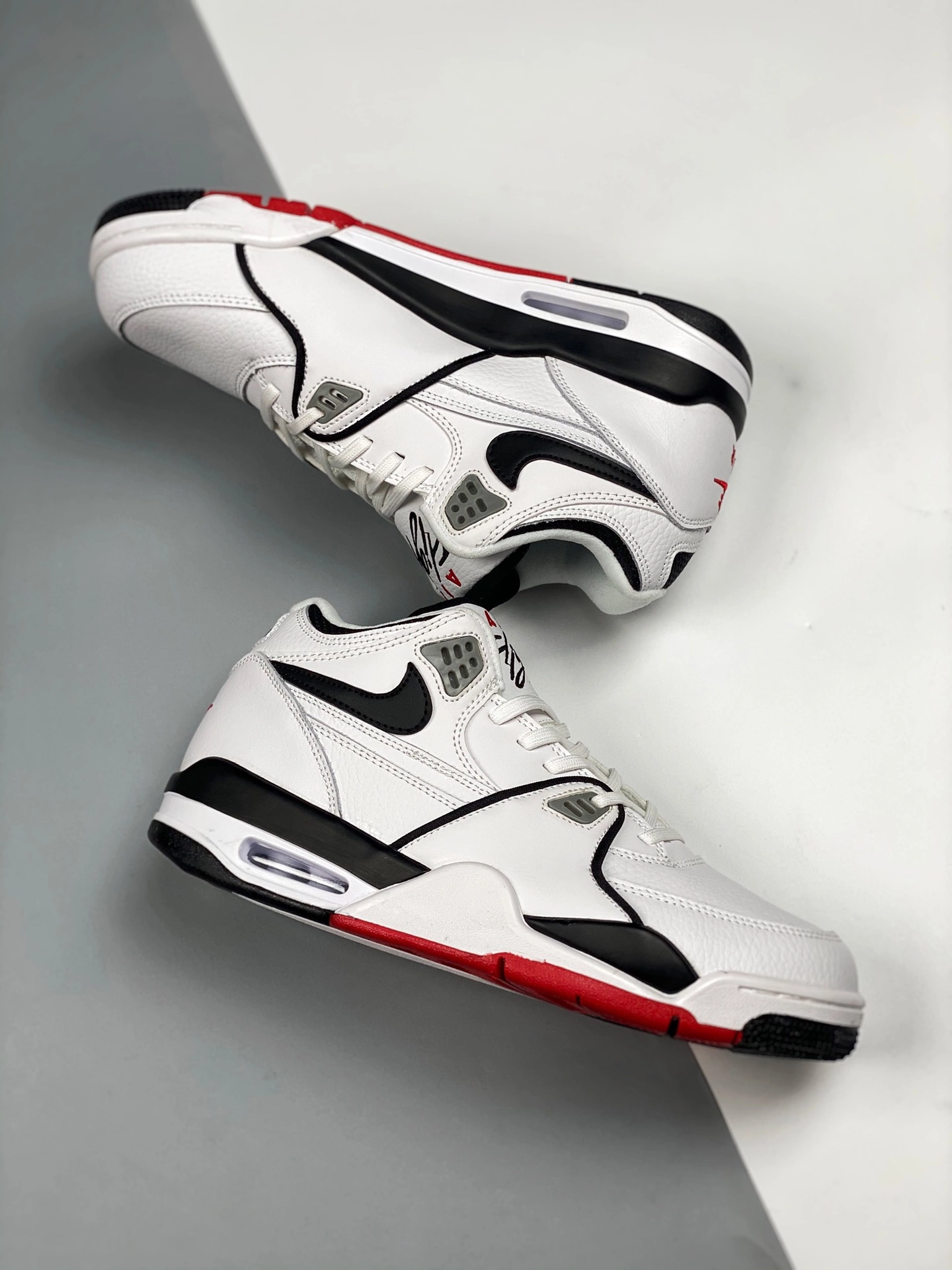 Jordan Mars 270 Nike Air Flight 89 ‘White Black’ DB5918-100 For Sale 6 Jordan Mars 270 Nike Air Flight 89 ‘White Black’ DB5918-100 For Sale - Image 4