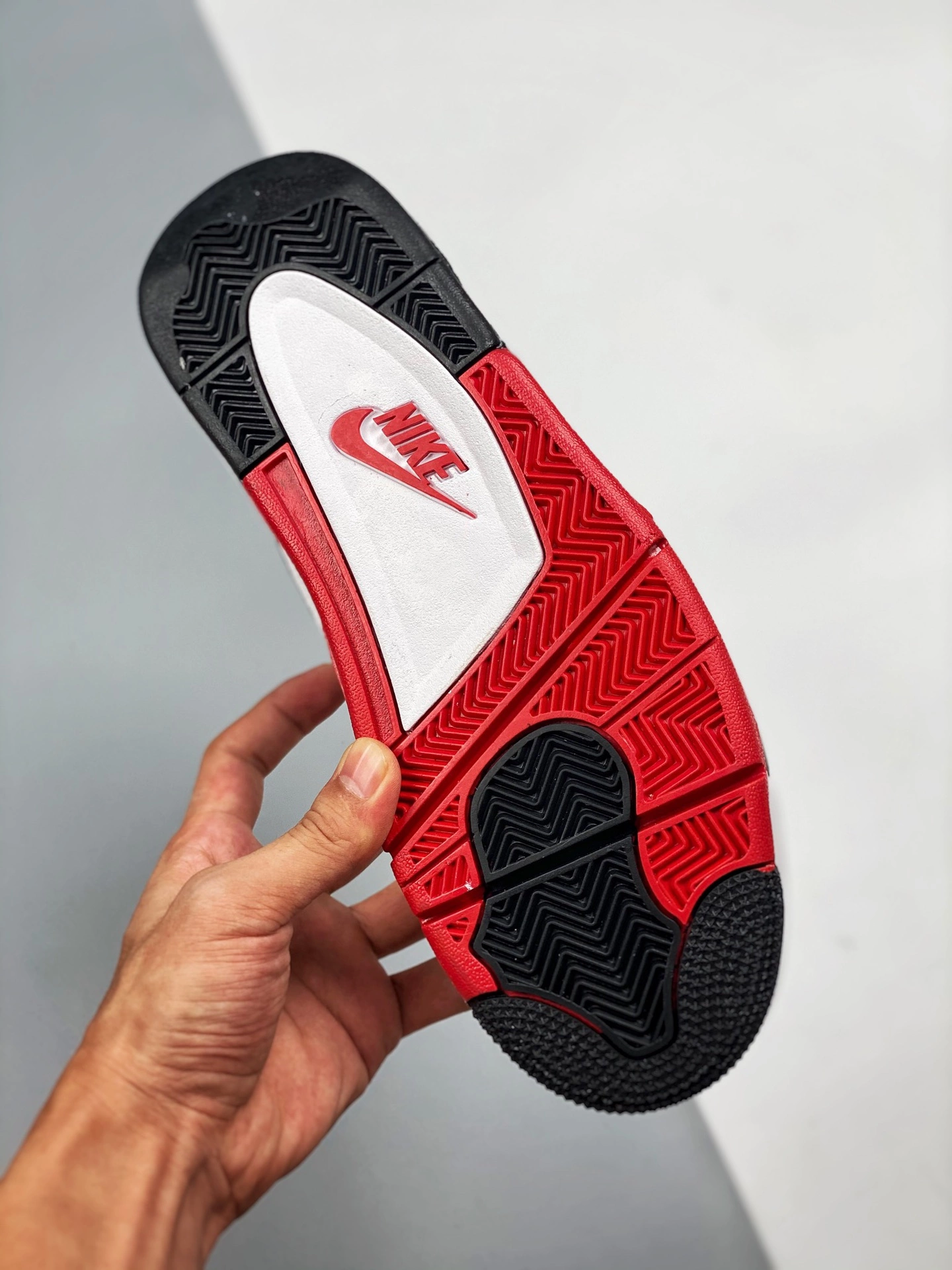 Jordan Mars 270 Nike Air Flight 89 ‘White Black’ DB5918-100 For Sale 9 Jordan Mars 270 Nike Air Flight 89 ‘White Black’ DB5918-100 For Sale - Image 7