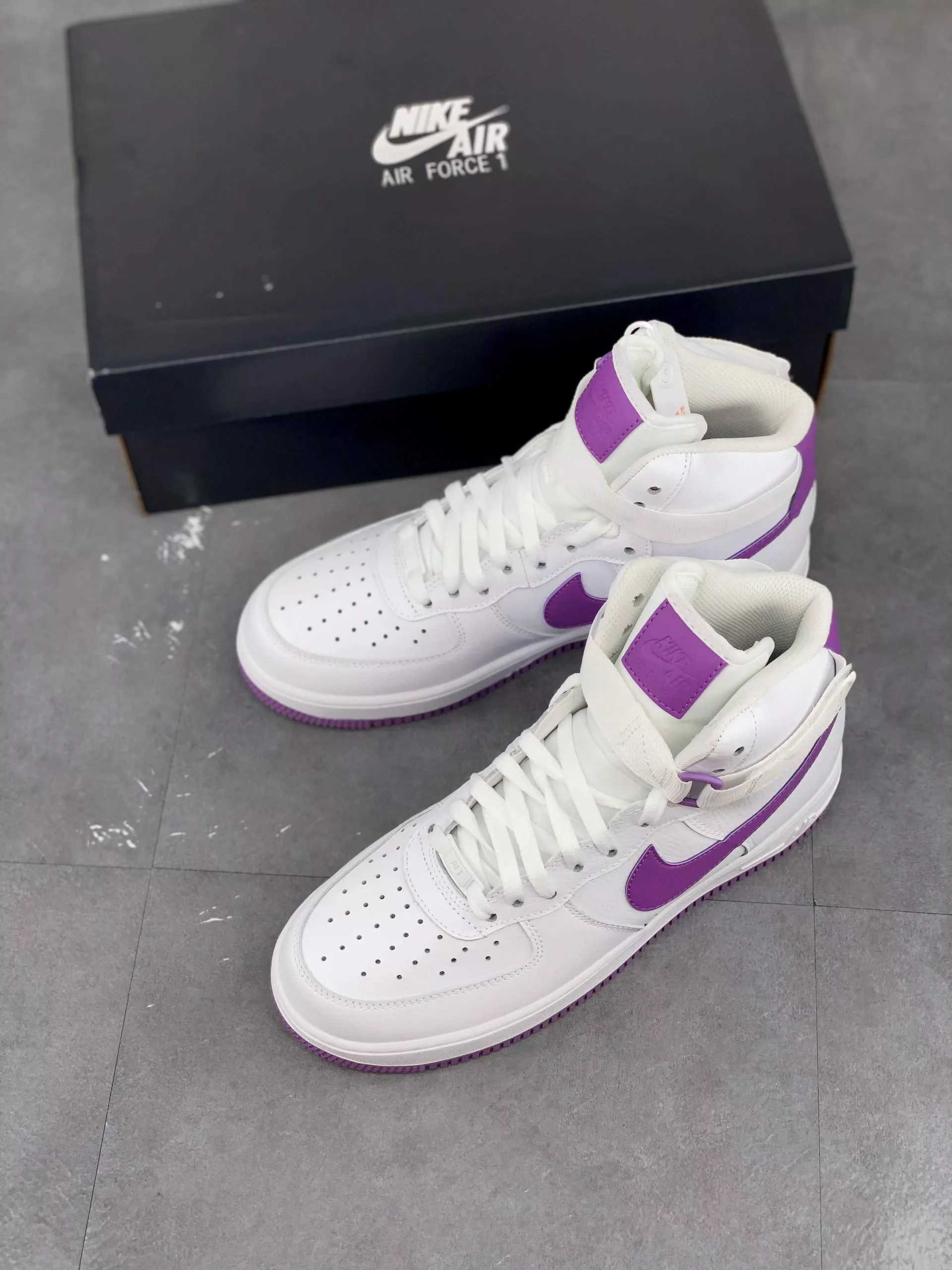 Nike Air Force 1 High ‘White Dark Orchid’ For Sale 5 Nike Air Force 1 High ‘White Dark Orchid’ For Sale - Image 3