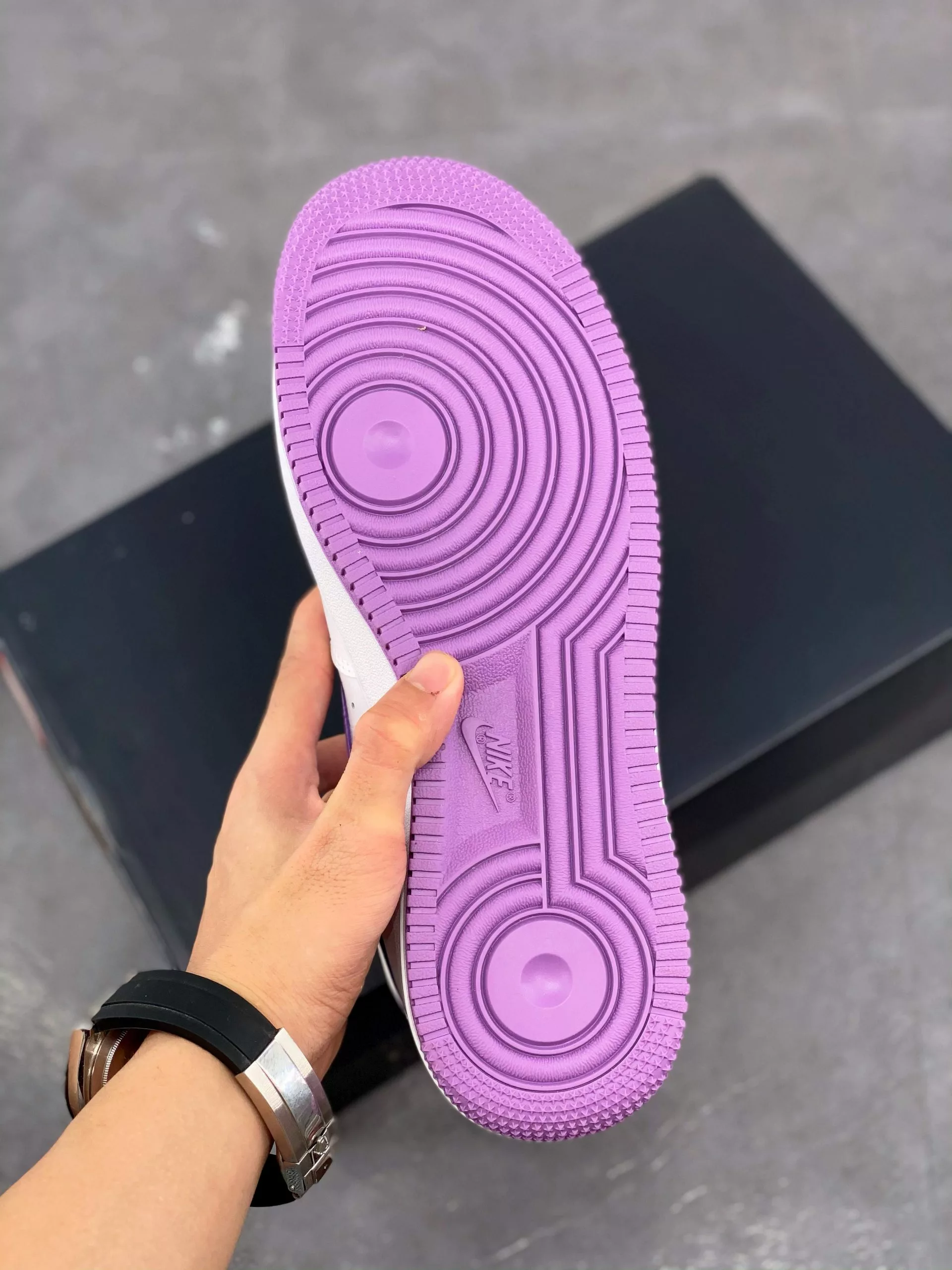 Nike Air Force 1 High ‘White Dark Orchid’ For Sale 10 Nike Air Force 1 High ‘White Dark Orchid’ For Sale - Image 8