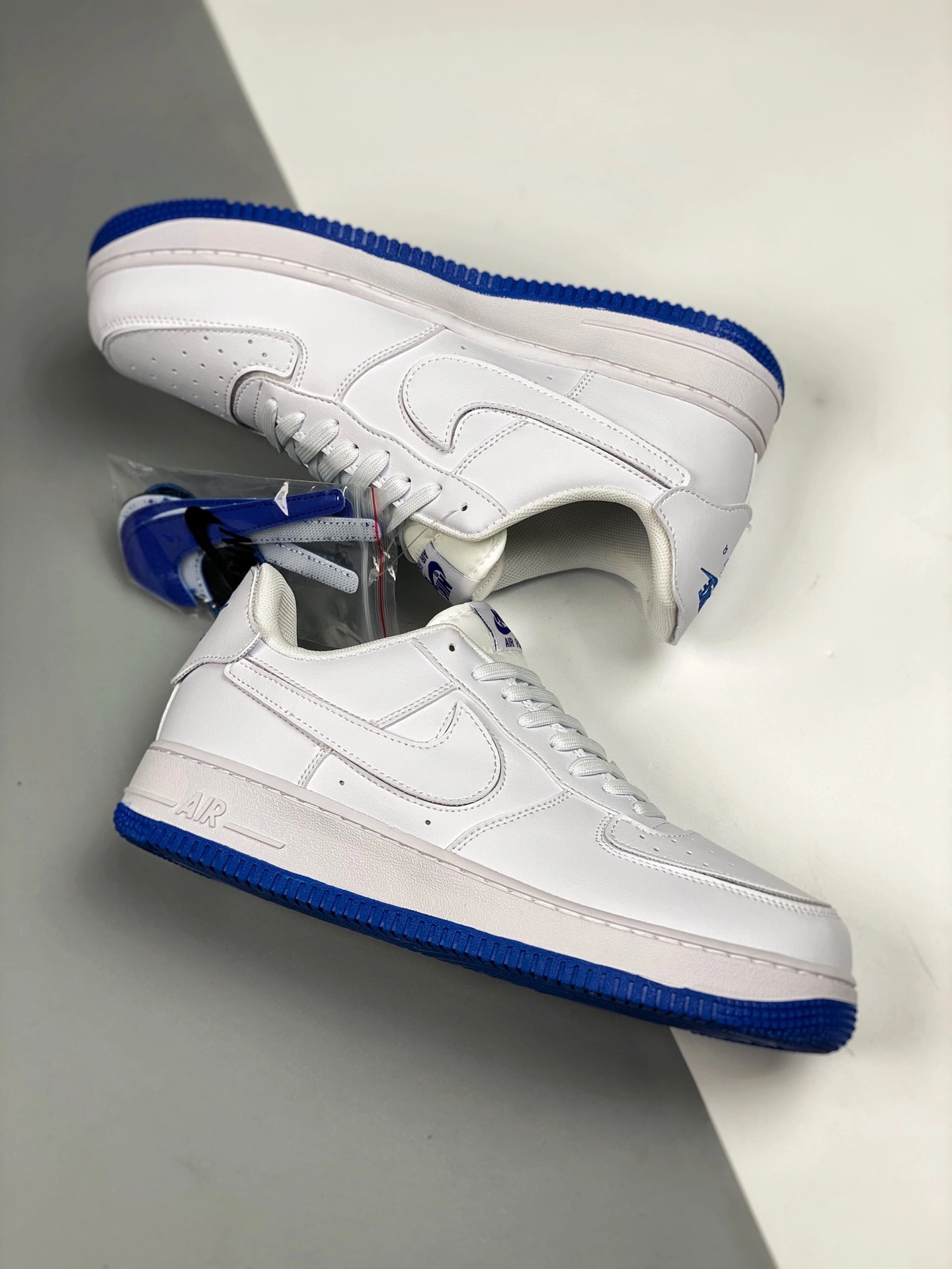 Nike Air Force 1 Low White/Royal Blue/White For Sale 6 Nike Air Force 1 Low White/Royal Blue/White For Sale - Image 4
