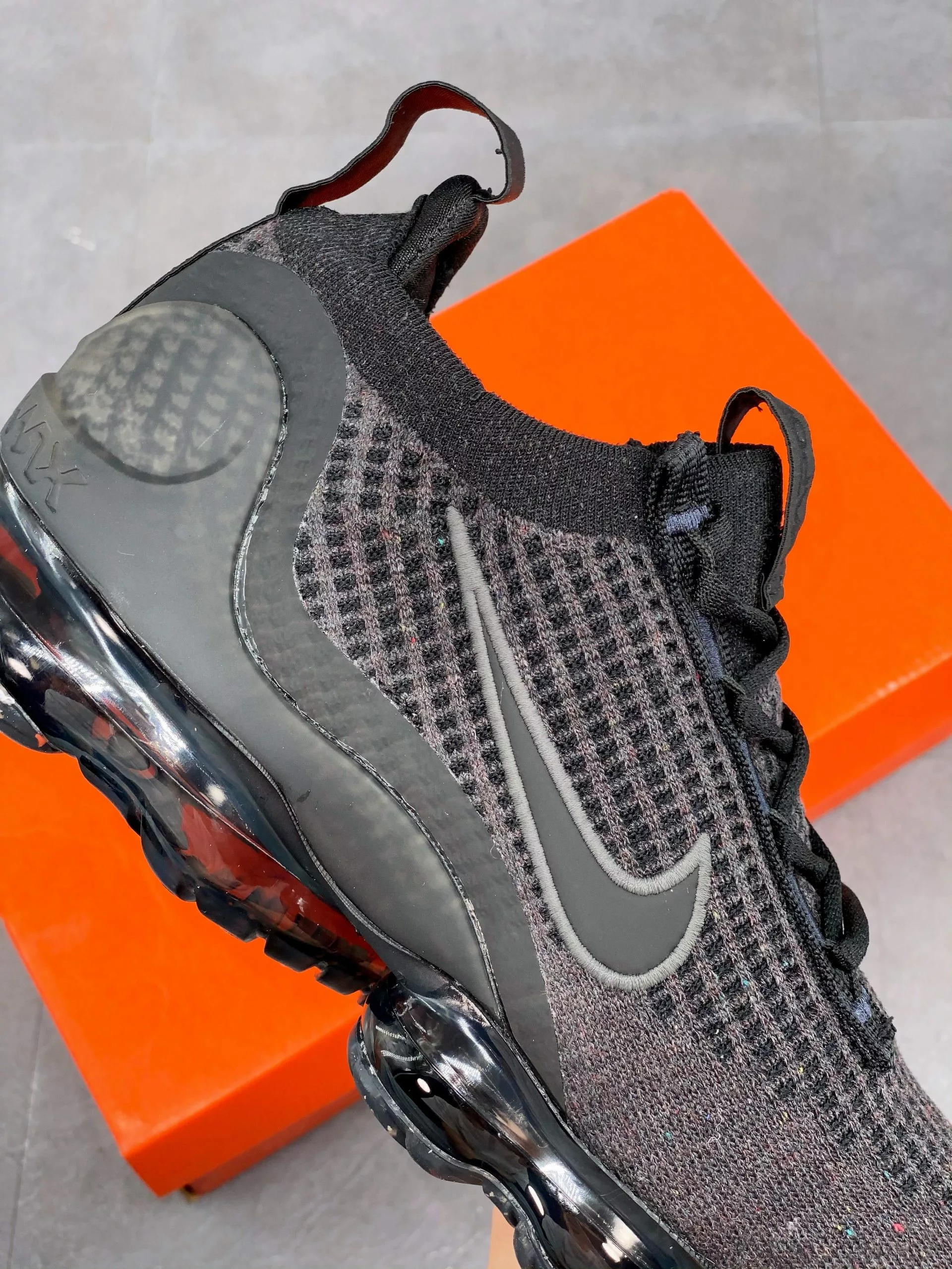 Nike Air VaporMax 2021 “Triple Black” DH4084-001 For Sale 6 Nike Air VaporMax 2021 “Triple Black” DH4084-001 For Sale - Image 4
