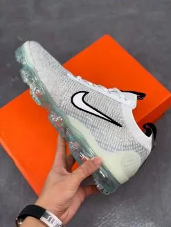 Nike Air VaporMax 2021 White/Black-Metallic Silver For Sale -Cheap Jordan Shop Nike Air VaporMax 2021 White Black Metallic Silver For Sale 2