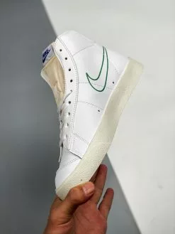 Nike Huarache Nike Blazer Mid ’77 “Summer Of Sport” White DN7996-101 For Sale -Cheap Jordan Shop Nike Blazer Mid 77 Summer Of Sport White DN7996 101 For Sale 4
