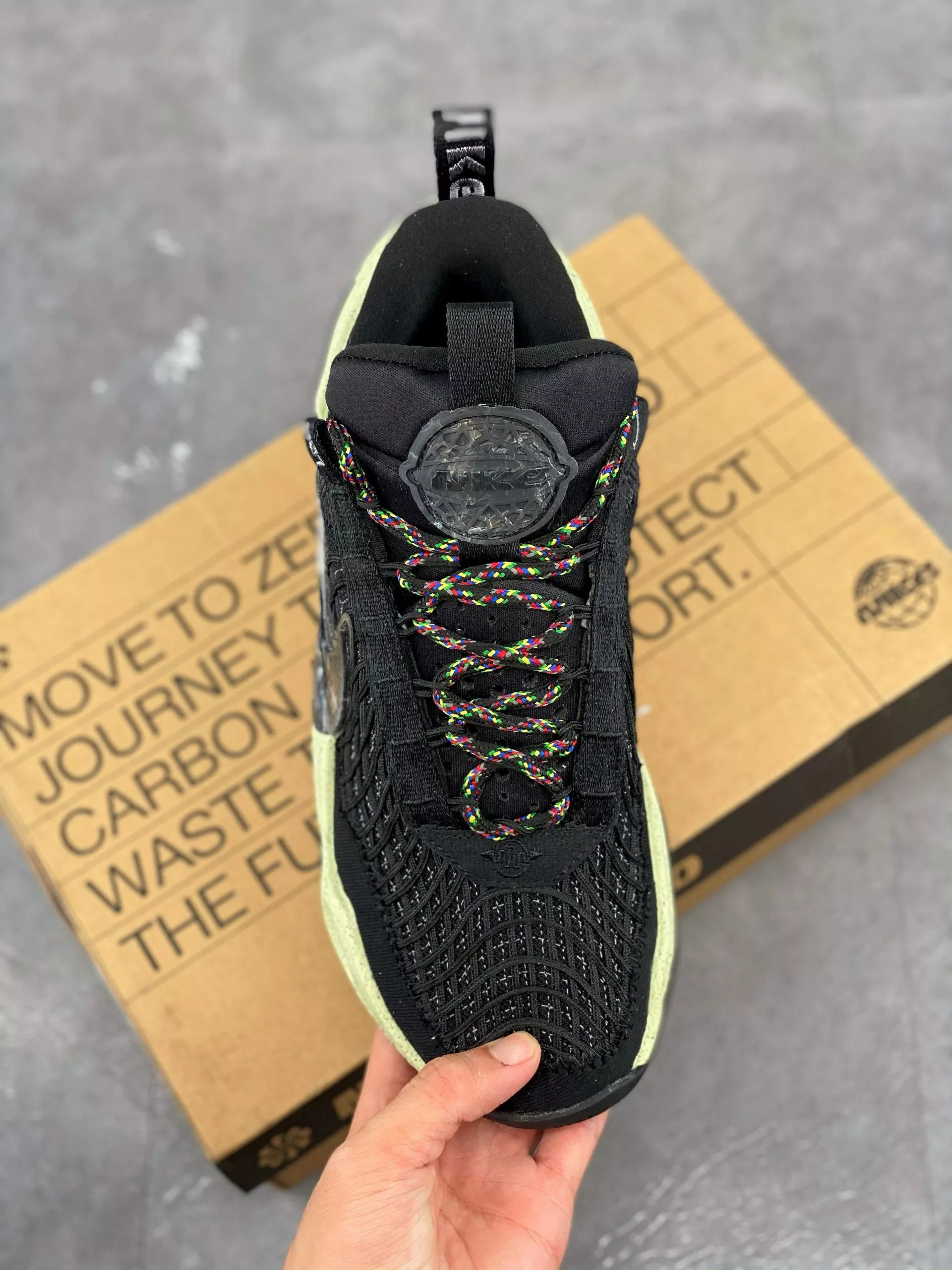 Nike Huarache Nike Cosmic Unity Natural/Total Orange-Green Glow For Sale 5 Nike Huarache Nike Cosmic Unity Natural/Total Orange-Green Glow For Sale - Image 3