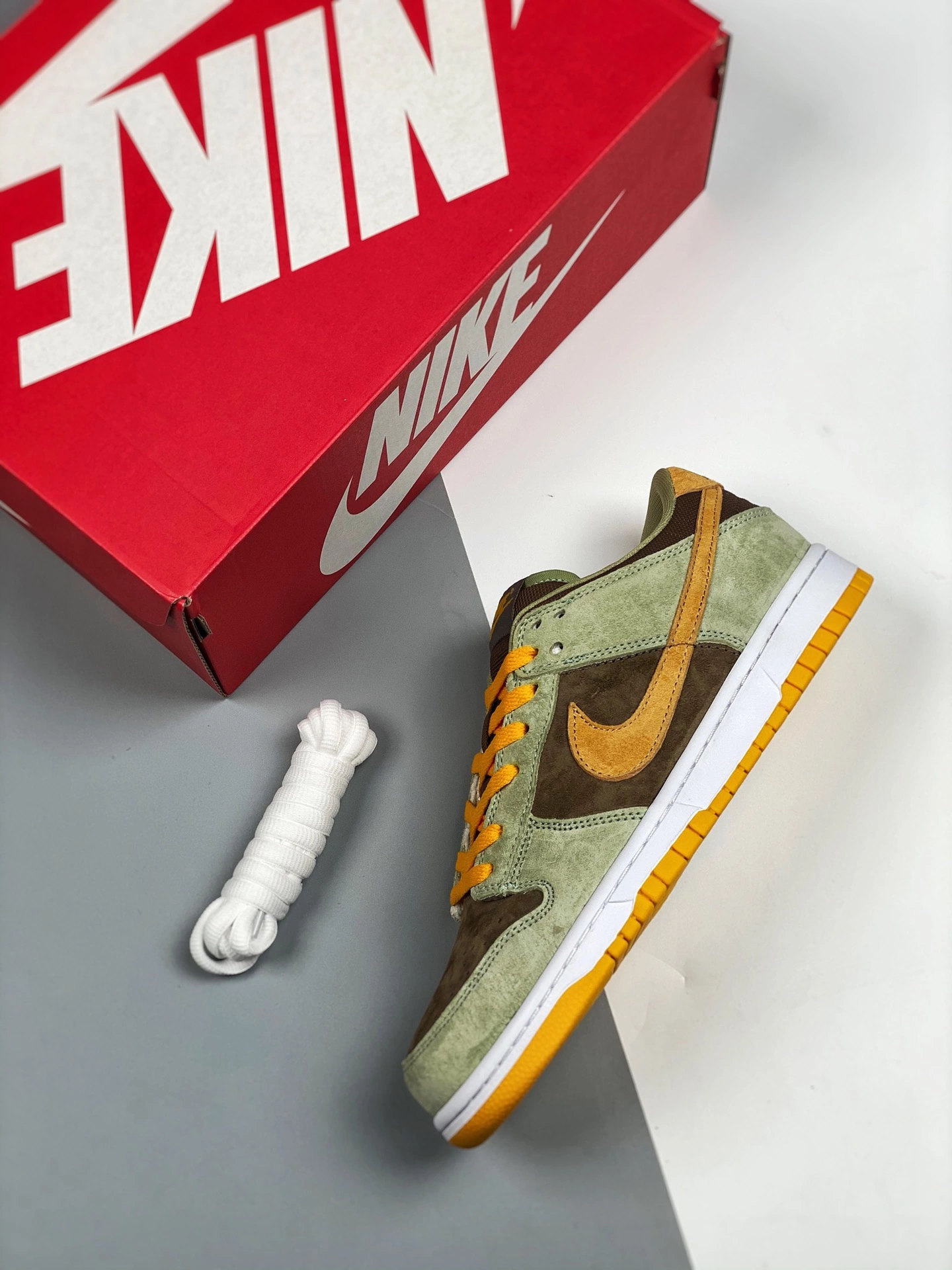Nike SB Dunk Nike Dunk Low Dusty Olive/Pro Gold DH5360-300 For Sale 4 Nike SB Dunk Nike Dunk Low Dusty Olive/Pro Gold DH5360-300 For Sale - Image 3