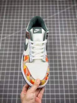 Nike SB Dunk Nike Dunk Low SE ‘Multi Camo’ Sail/Vintage Green-Total Orange For Sale -Cheap Jordan Shop Nike Dunk Low SE Multi Camo Sail Vintage Green Total Orange For Sale 5