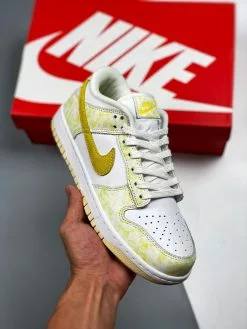 Nike SB Dunk Nike Dunk Low Yellow Strike White DM9467-700 For Sale