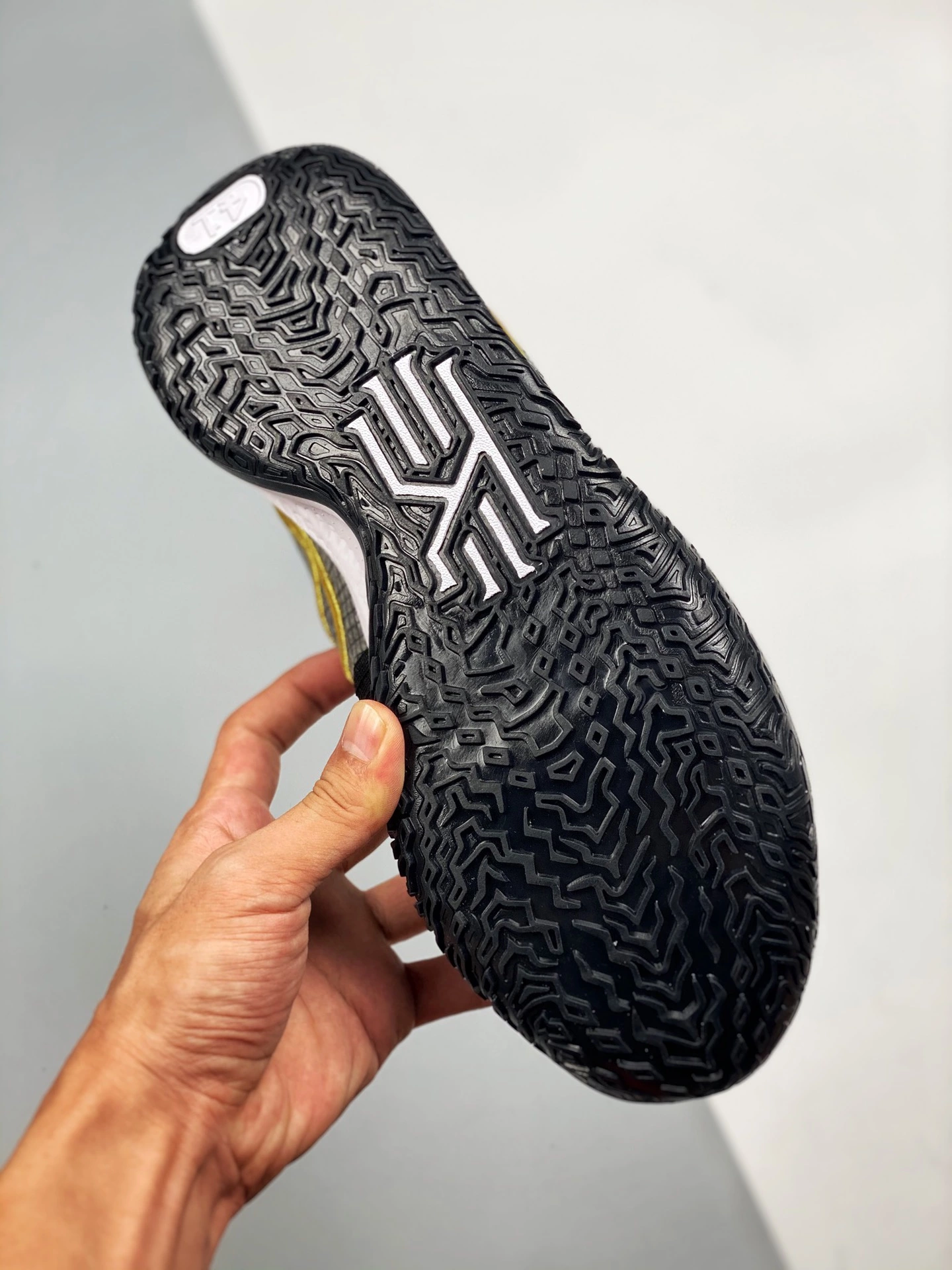 Nike Kyrie Low 4 Black Yellow CZ0105-001 For Sale 9 Nike Kyrie Low 4 Black Yellow CZ0105-001 For Sale - Image 7