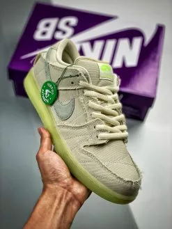 Nike SB Dunk Low ‘Mummy’ Coconut Milk/Seafoam-Yellow Strike For Sale