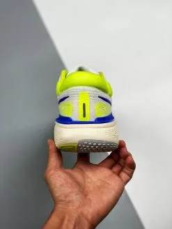 Nike React WR ISPA Nike ZoomX Invincible Run Flyknit White/Cyber/Grey Fog/Racer Blue For Sale -Cheap Jordan Shop Nike ZoomX Invincible Run Flyknit White Cyber Grey Fog Racer Blue 7