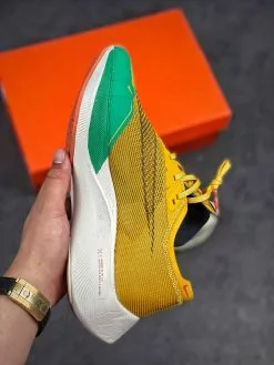 Nike React Element 55 Nike ZoomX VaporFly NEXT% 2 Dark Sulfur/Stadium Green For Sale -Cheap Jordan Shop Nike ZoomX VaporFly NEXT 2 Dark Sulfur Stadium Green For Sale 2