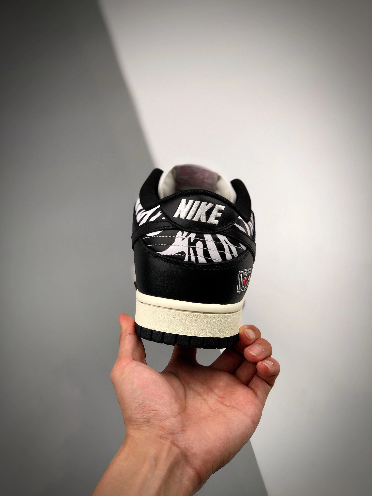 Quartersnacks X Nike SB Dunk Low “Zebra” Black/White DM3510-001 For Sale 10 Quartersnacks X Nike SB Dunk Low “Zebra” Black/White DM3510-001 For Sale - Image 8