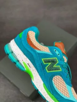Salehe Bembury X New Balance 2002R “Water Be The Guide” For Sale -Cheap Jordan Shop Salehe Bembury x New Balance 2002R Water Be the Guide For Sale 4