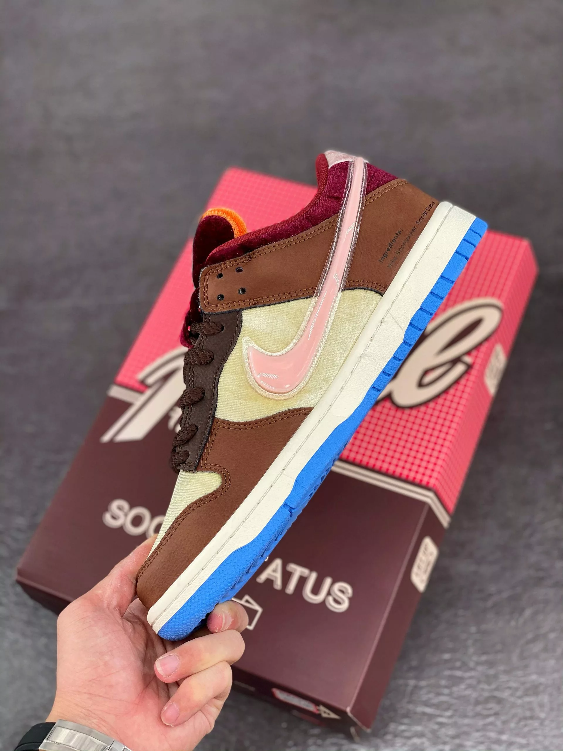 Nike SB Dunk Social Status X Nike Dunk Low “Chocolate Milk” Canvas/Mid Soft Pink-Burnt Brown For Sale 5 Nike SB Dunk Social Status X Nike Dunk Low “Chocolate Milk” Canvas/Mid Soft Pink-Burnt Brown For Sale - Image 3