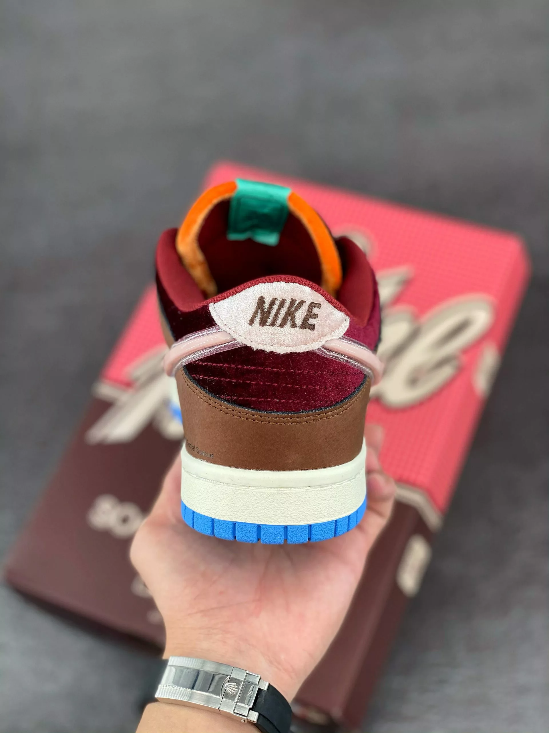 Nike SB Dunk Social Status X Nike Dunk Low “Chocolate Milk” Canvas/Mid Soft Pink-Burnt Brown For Sale 10 Nike SB Dunk Social Status X Nike Dunk Low “Chocolate Milk” Canvas/Mid Soft Pink-Burnt Brown For Sale - Image 8