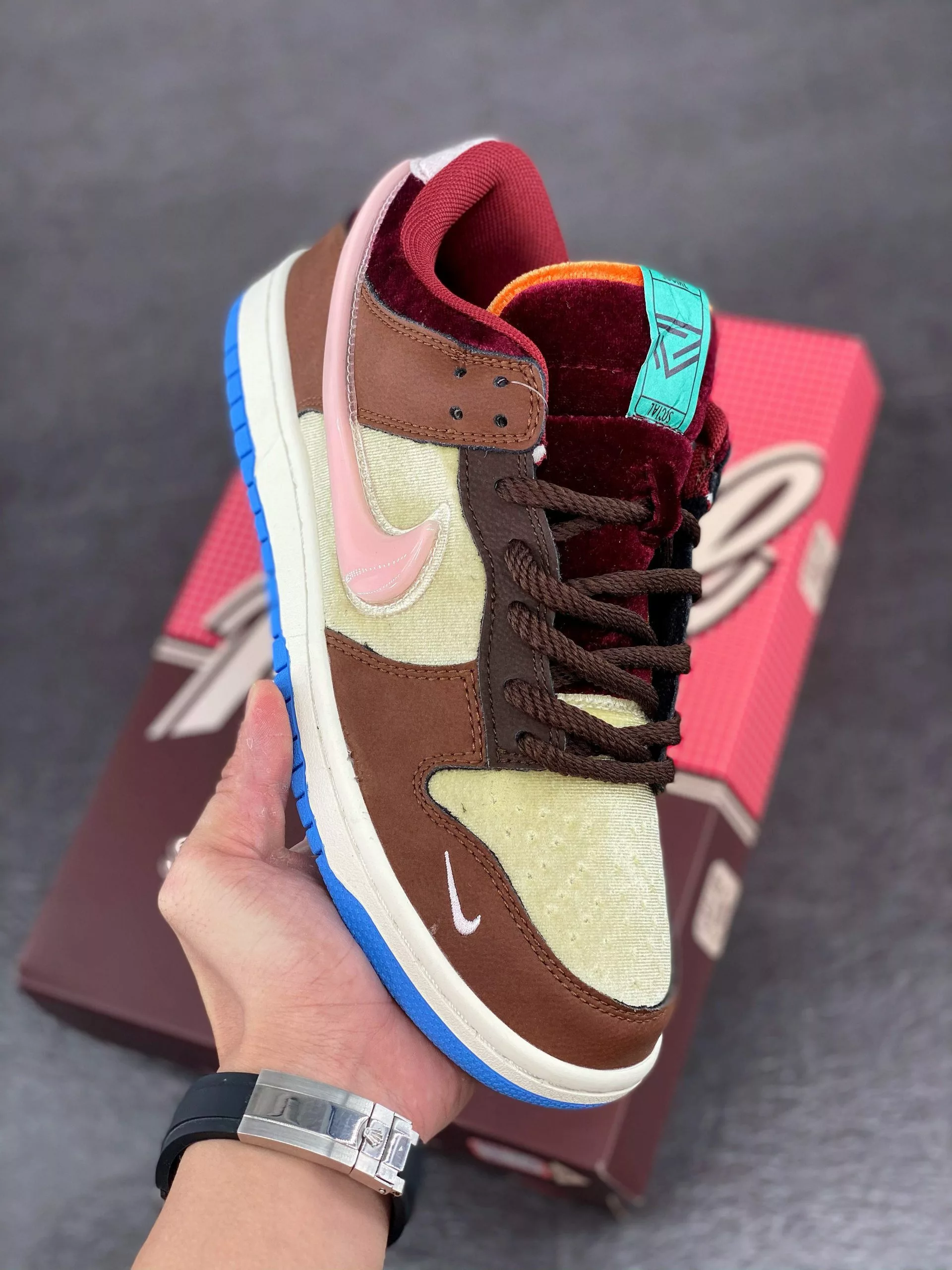 Nike SB Dunk Social Status X Nike Dunk Low “Chocolate Milk” Canvas/Mid Soft Pink-Burnt Brown For Sale 3 Nike SB Dunk Social Status X Nike Dunk Low “Chocolate Milk” Canvas/Mid Soft Pink-Burnt Brown For Sale