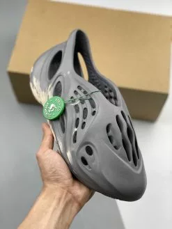 Sandals Adidas Yeezy Foam Runner “MXT Moon Grey” For Sale